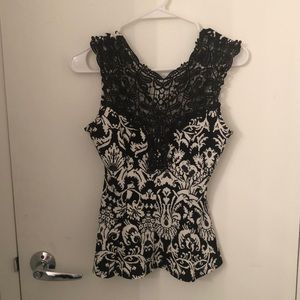 Black and white design peplum top